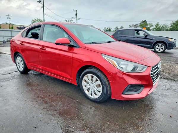 2020 HYUNDAI ACCENT SE and SEL