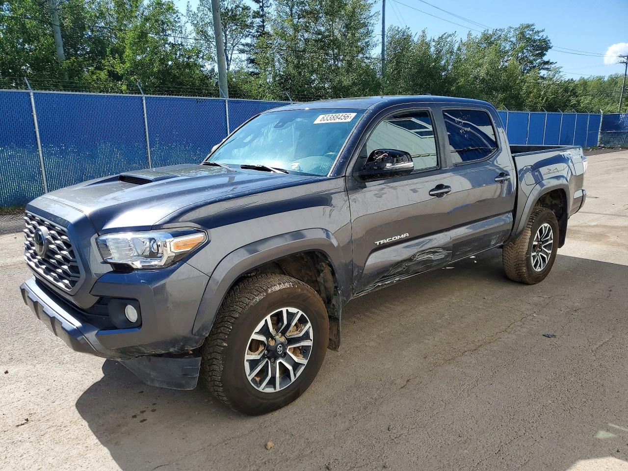 2022 TOYOTA TACOMA SR5
