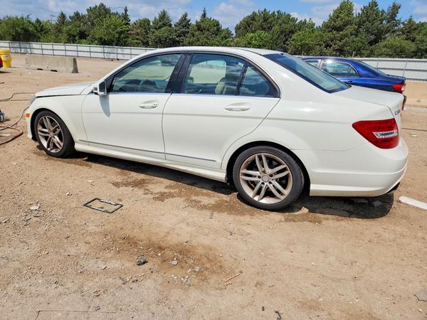 2012 MERCEDES-BENZ C C300 4-MATIC