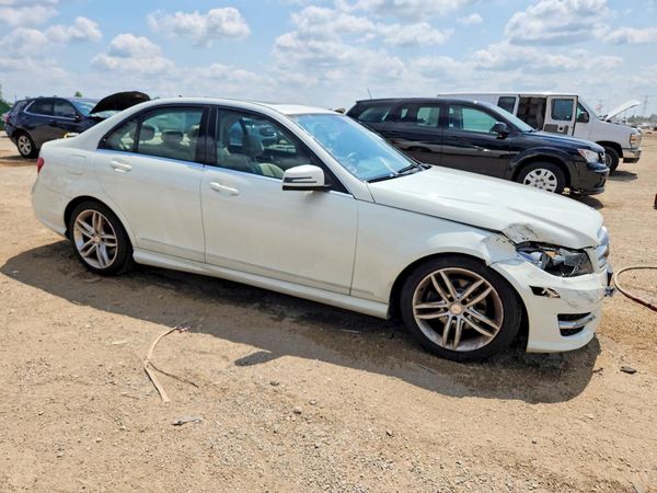 2012 MERCEDES-BENZ C C300 4-MATIC