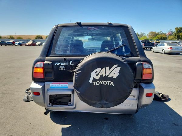 2016 TOYOTA RAV4