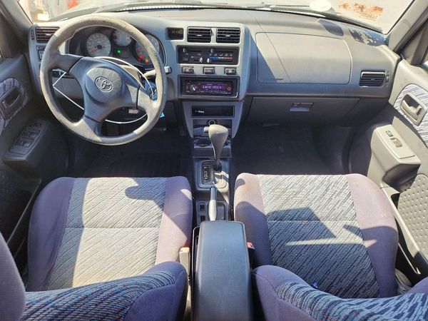 2016 TOYOTA RAV4