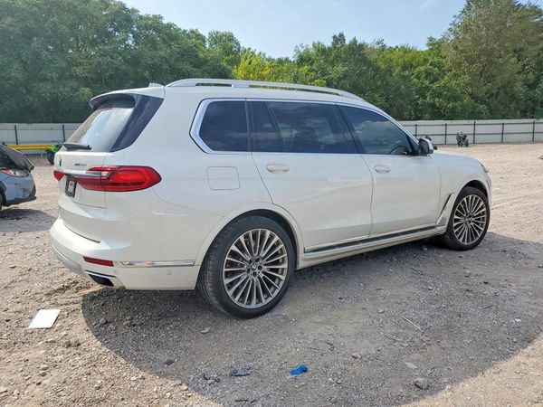 2019 BMW X7