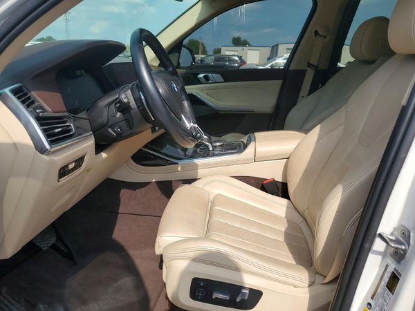 2019 BMW X7