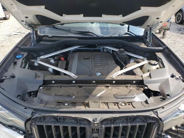 2019 BMW X7