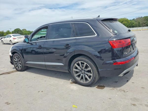 2017 AUDI Q7 quattro Premium Plus