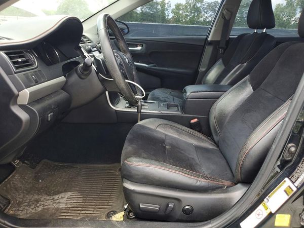 2015 TOYOTA CAMRY
