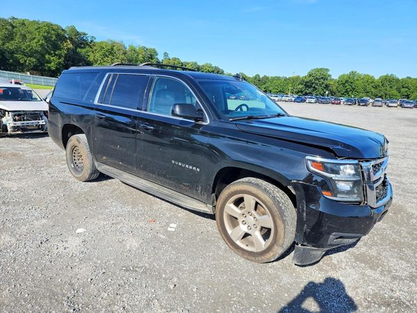 2016 CHEVROLET SUBURBAN LT