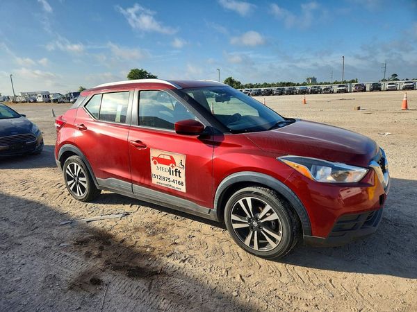 2020 NISSAN KICKS