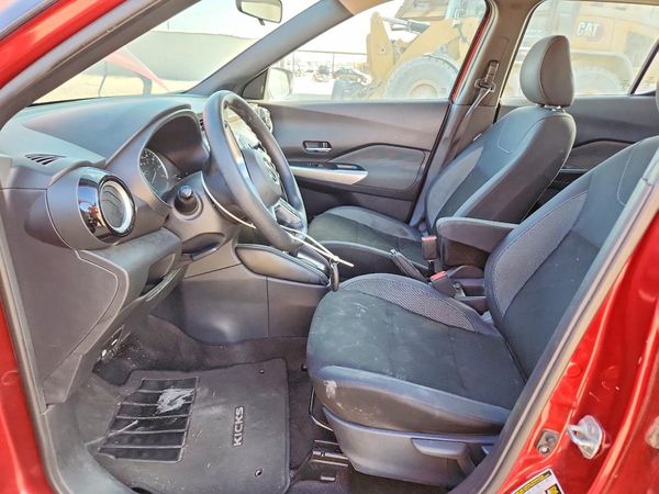 2020 NISSAN KICKS