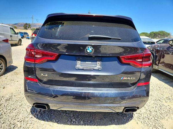 2021 BMW X3 M40i
