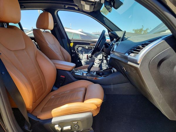 2021 BMW X3 M40i