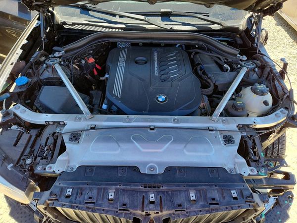 2021 BMW X3 M40i