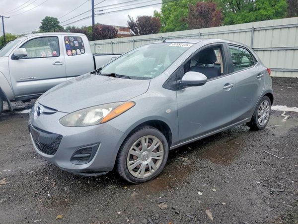 2014 MAZDA MAZDA2 Sport/GX