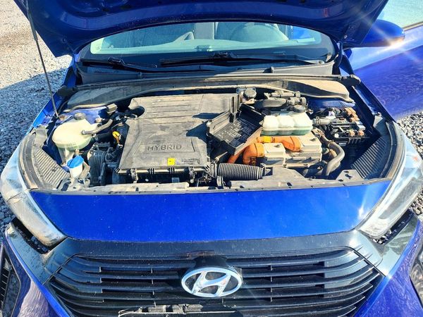2019 HYUNDAI IONIQ Blue (HEV)