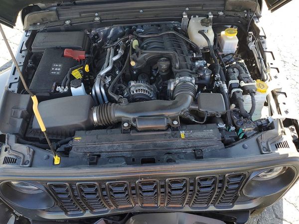 2025 JEEP GLADIATOR