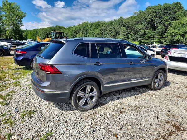 2020 VOLKSWAGEN TIGUAN 4Motion SE, 4Motion SEL