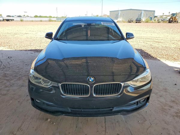 2018 BMW 320