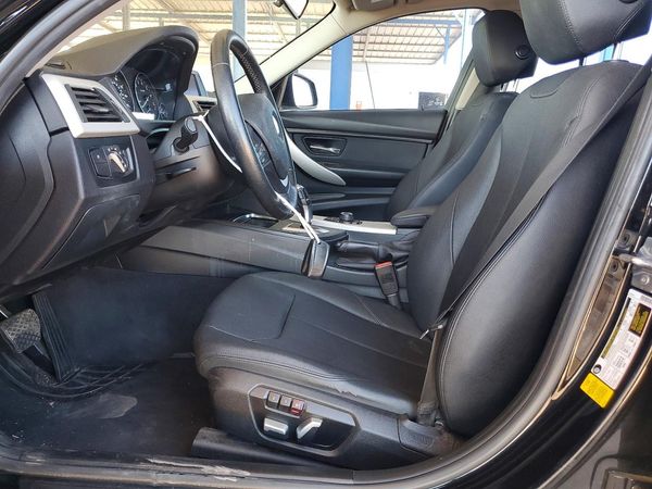 2018 BMW 320