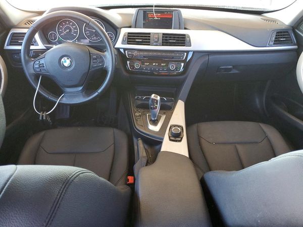 2018 BMW 320