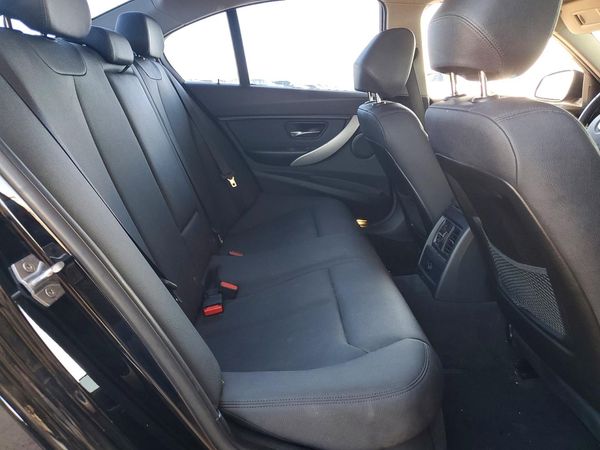 2018 BMW 320