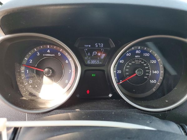 2014 HYUNDAI ELANTRA