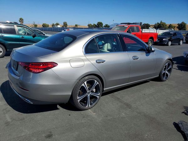2024 MERCEDES-BENZ C C300