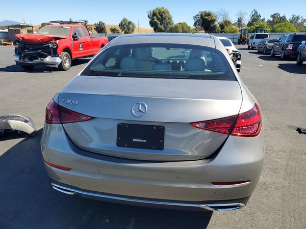 2024 MERCEDES-BENZ C C300