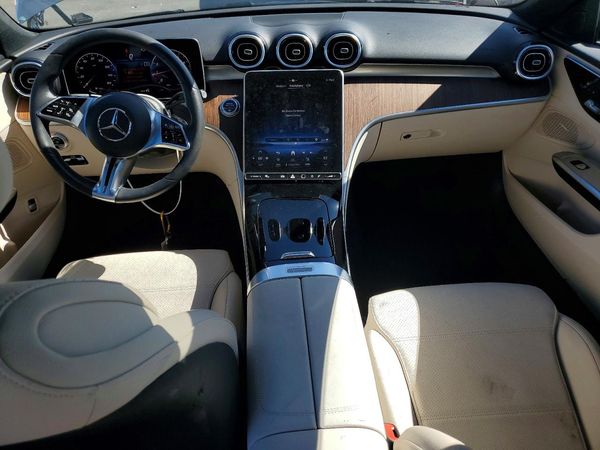 2024 MERCEDES-BENZ C C300