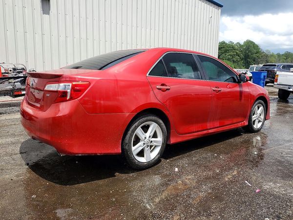 2013 TOYOTA CAMRY