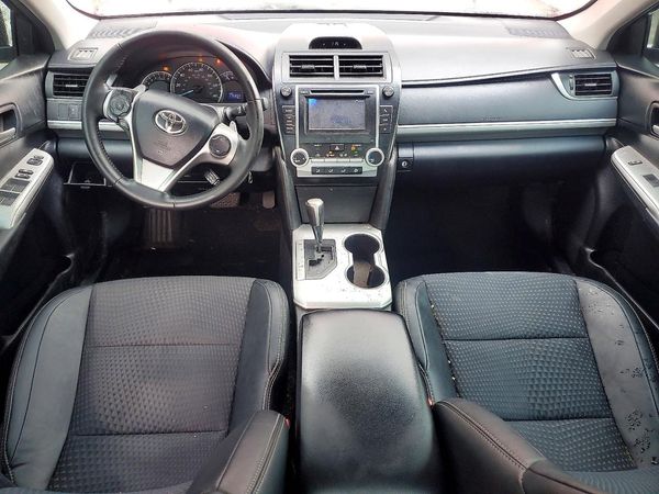 2013 TOYOTA CAMRY