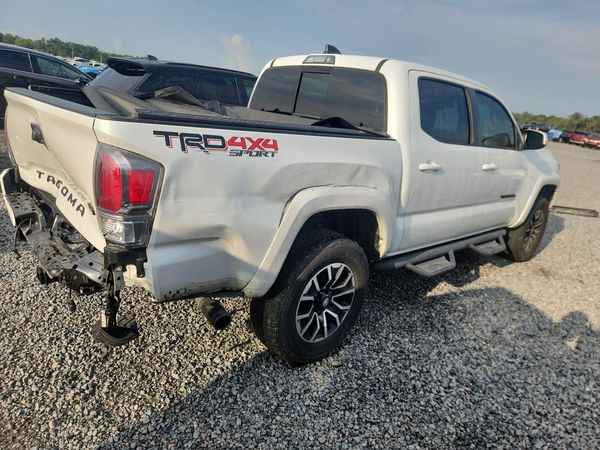 2022 TOYOTA TACOMA