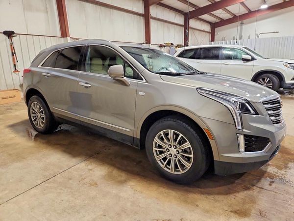 2019 CADILLAC XT5 Luxury