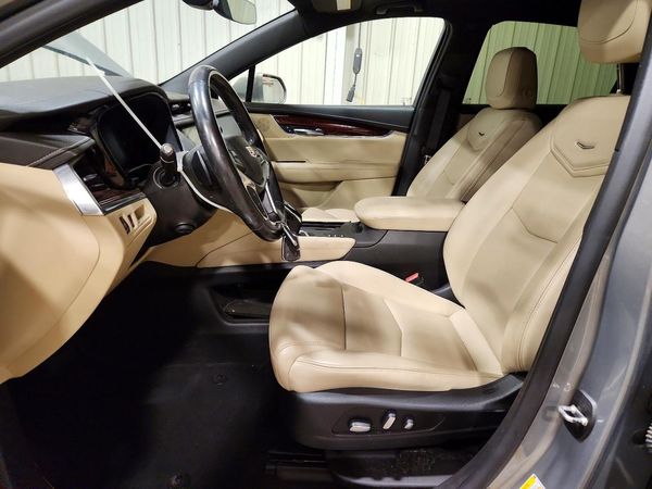 2019 CADILLAC XT5 Luxury