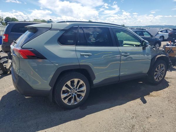 2019 TOYOTA RAV4 XLE Premium