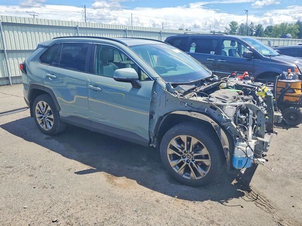 2019 TOYOTA RAV4 XLE Premium