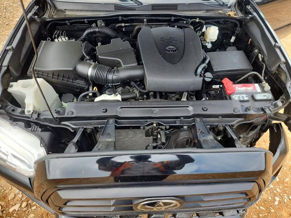2023 TOYOTA TACOMA SR5