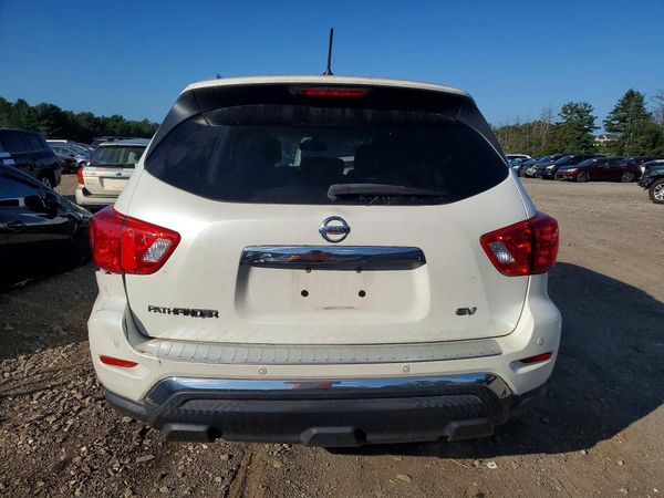 2018 NISSAN PATHFINDER