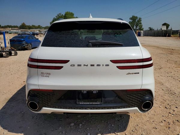 2022 GENESIS GV70