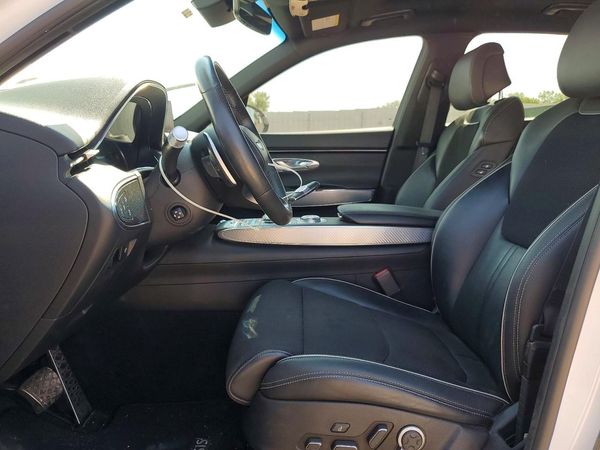 2022 GENESIS GV70