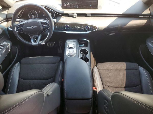 2022 GENESIS GV70