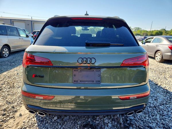2022 AUDI SQ5