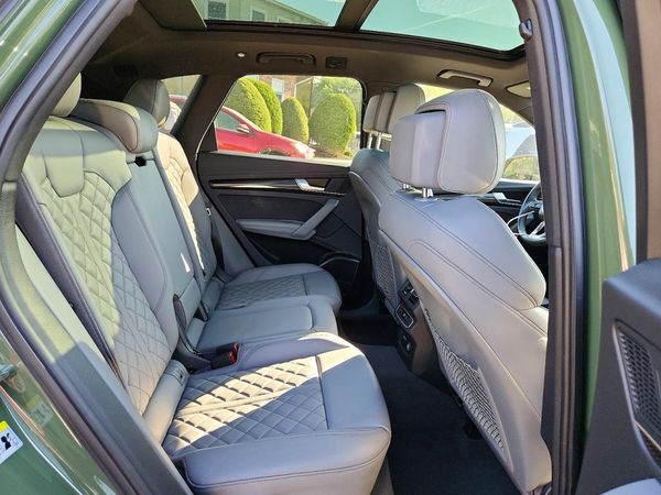 2022 AUDI SQ5