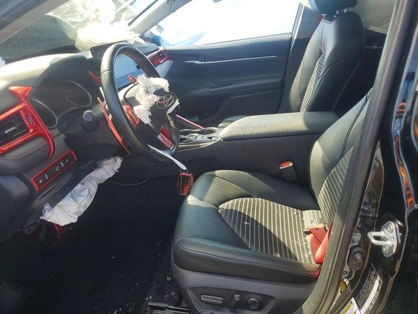 2022 TOYOTA CAMRY XSE