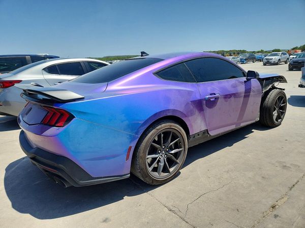2024 FORD MUSTANG Dark Horse