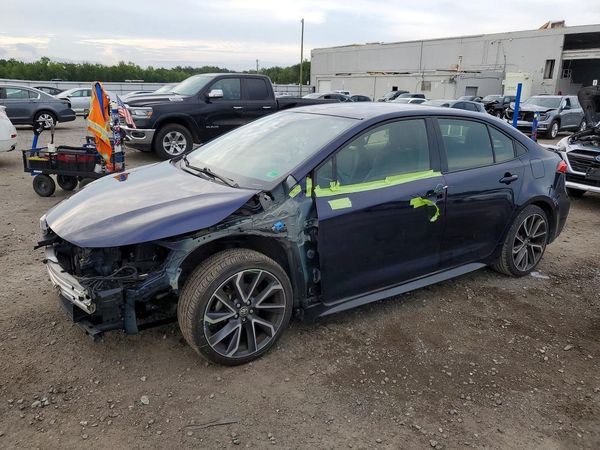 2022 TOYOTA COROLLA SE