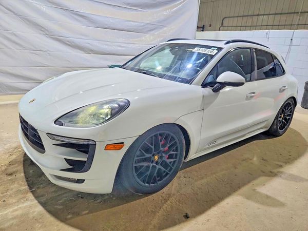 2017 PORSCHE MACAN