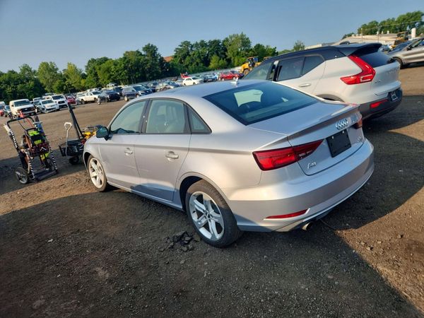 2017 AUDI A3 quattro Premium