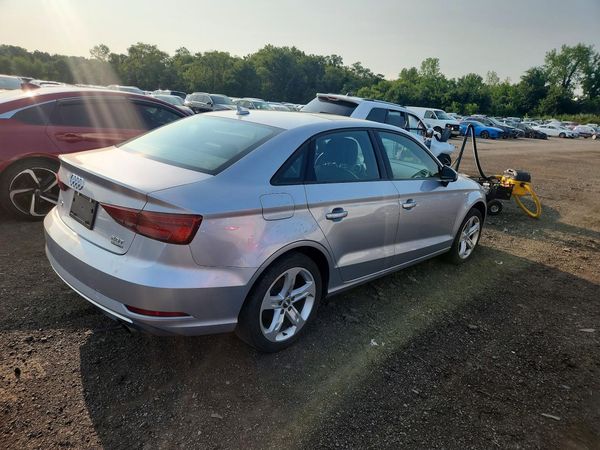 2017 AUDI A3 quattro Premium