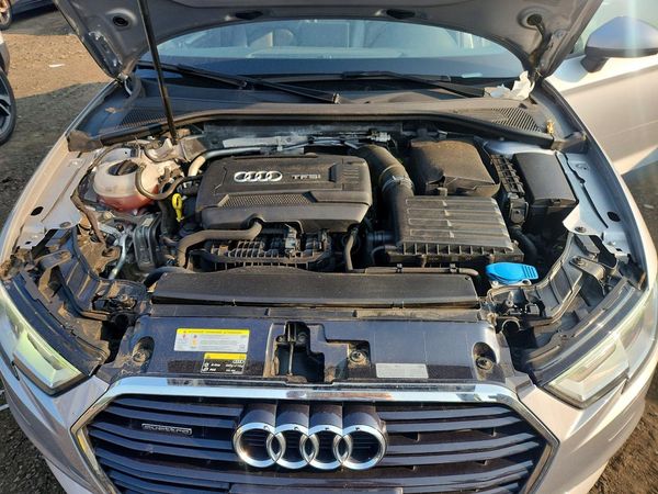 2017 AUDI A3 quattro Premium